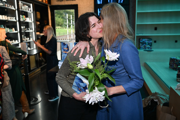 FOTO: Světlana Witowská dostala mnoho darů. – stránka 36