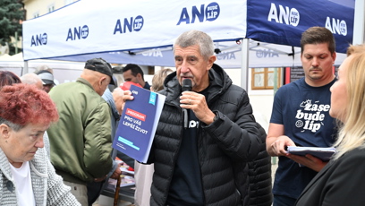 FOTO: Andrej Babiš na svém mítinku.