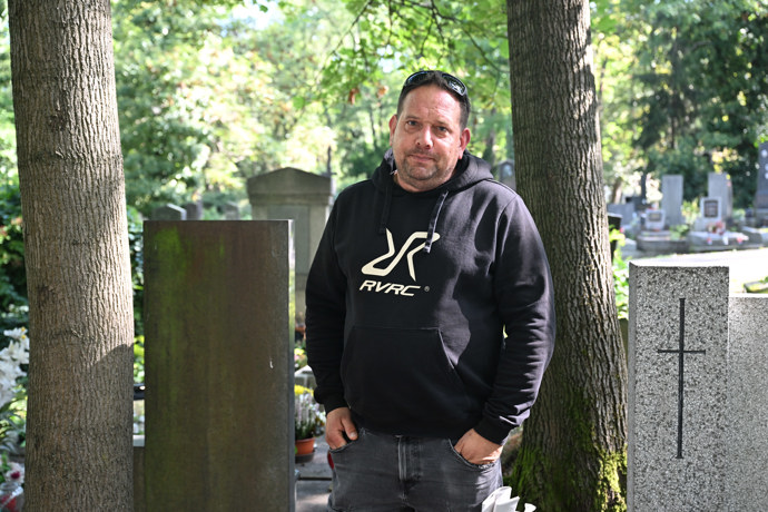 FOTO: Petr Krampol vychovává dvě děti, vnoučata Jiřího. – stránka 14