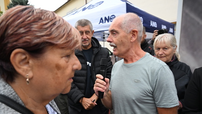 FOTO: Nespokojený diskutující na mítinku Andreje Babiše.