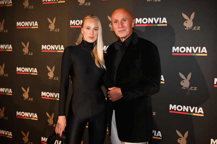 FOTO: Richard Chlad se svou ženou Annou-Marií Kánskou. – stránka 2
