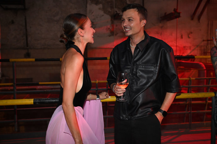 FOTO: Andrea Bezděková s partnerem Sebastianem. – stránka 1