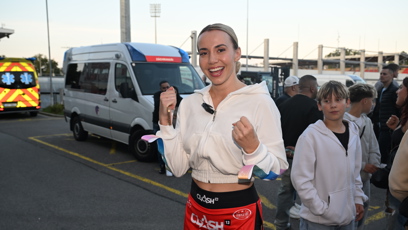 FOTO: Marianna Schreiber se utká na Clash 13 s Playstation princess.