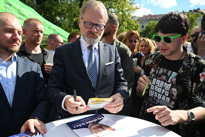 FOTO: Mítink SPOLU Petr Fiala – stránka 49
