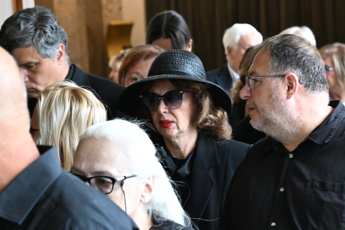 FOTO: Saskia Burešová dala poslední sbohem svému manželovi.