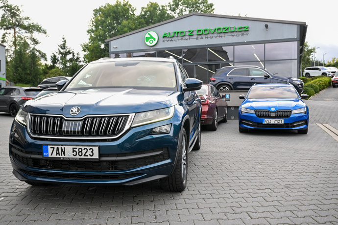 FOTO: Jan Solfronk si převzal auto. – stránka 21