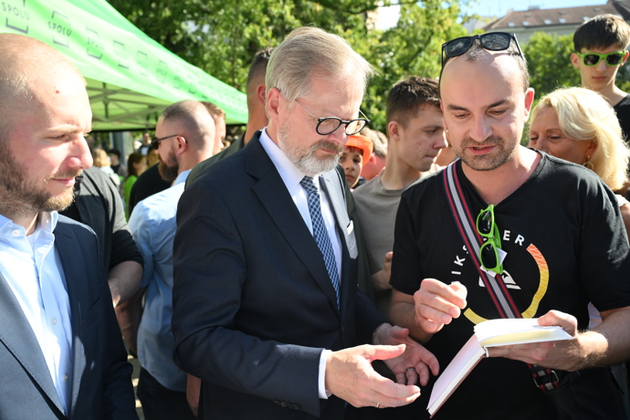 FOTO: Mítink SPOLU Petr Fiala – stránka 45