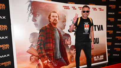 FOTO: Jan Tuna na premiéře filmu Jedna bitva za druhou.