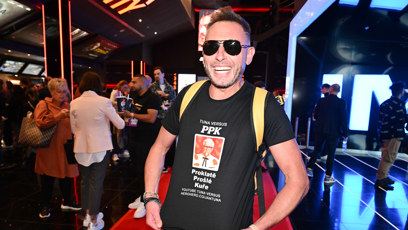 FOTO: Jan Tuna na premiéře filmu Jedna bitva za druhou.