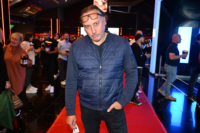 FOTO: Marian Vojtko zavtipkoval. – stránka 5
