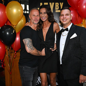 Eliška Bučková s kamarády. 