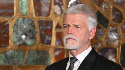 FOTO: Petr Pavel u korunovačních klenotů.