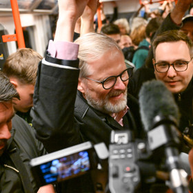 Petr Fiala se projel metrem.
