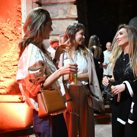 Nejlepší atmosféra po show se odehrávala venku.