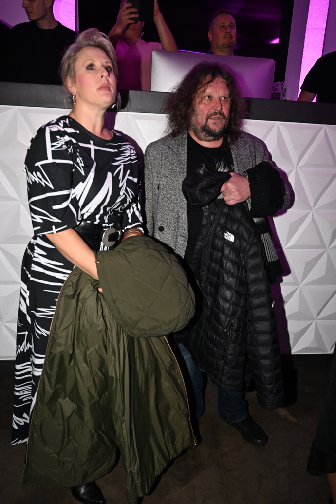 FOTO: Tereza Černochová a Roman Holý na křtu nového alba Richarda Müllera.