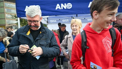 FOTO: Karel Havlíček je v politice.