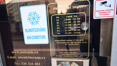 FOTO: V pondělí má restaurace zavřeno.