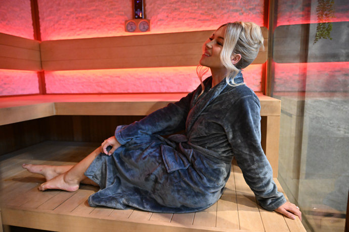 FOTO: Dominika Myslivcová si ráda dopřává luxusu. – stránka 59