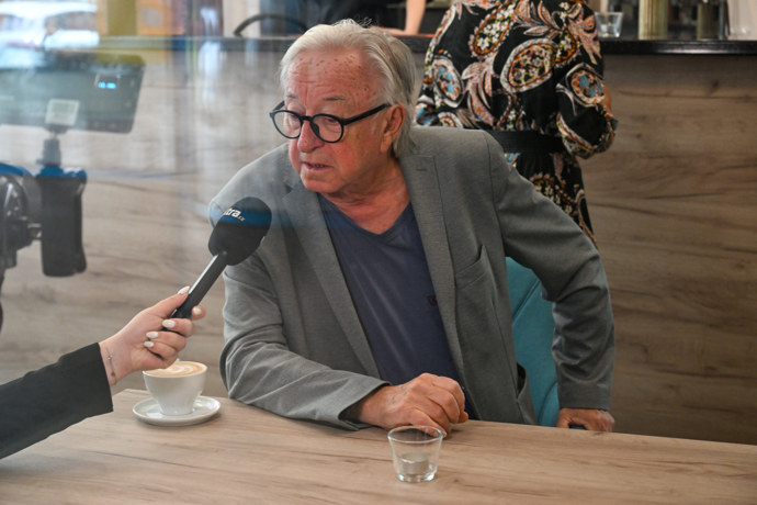 FOTO: Jiří Lábus poskytl rozhovor redakci eXtra.cz. – stránka 5