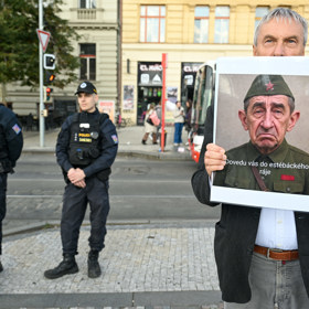 Odpůrci kritizovali i Babiše. 