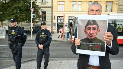 FOTO: Odpůrci kritizovali i Babiše.