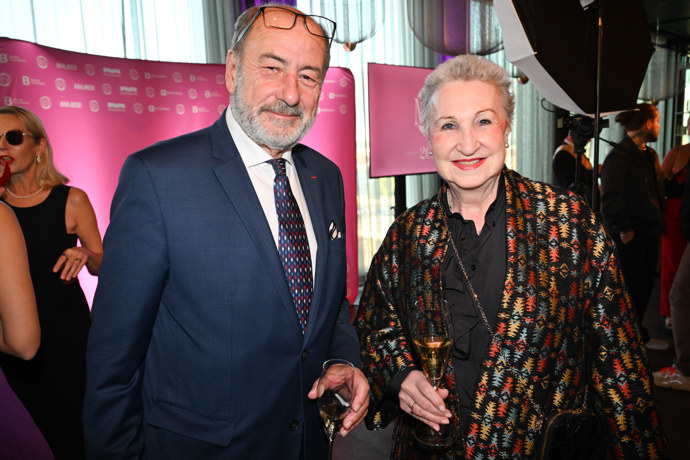 Foto k tématu Česká Miss – stránka 61