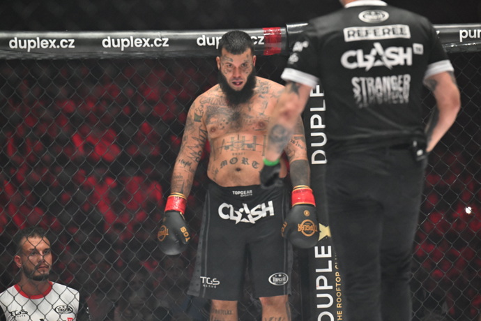 FOTO: Leo Beránek je terčem kritiky. – stránka 13