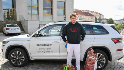 FOTO: Honza Michálek dal psa do psího resortu.