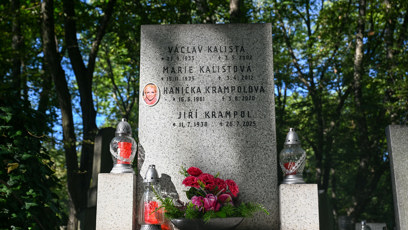 FOTO: Hrob Jiřího Krampola