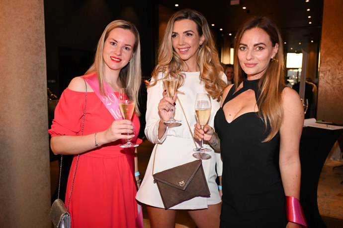 Foto k tématu Česká Miss – stránka 17