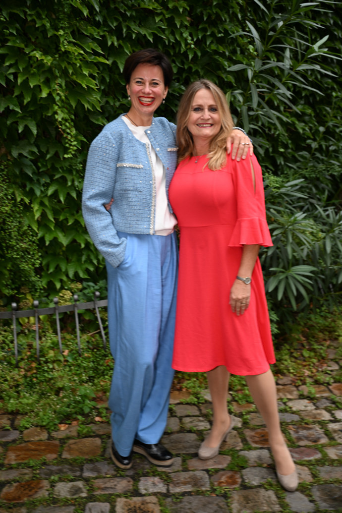 FOTO: Dagmar Zázvůrková a Regina Řandová. – stránka 1
