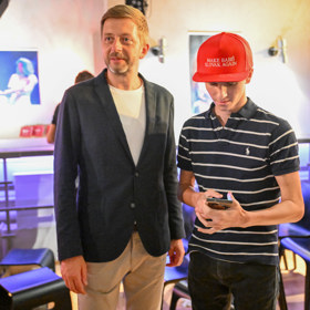 Vít Rakušan se fotil s návštěvníky.