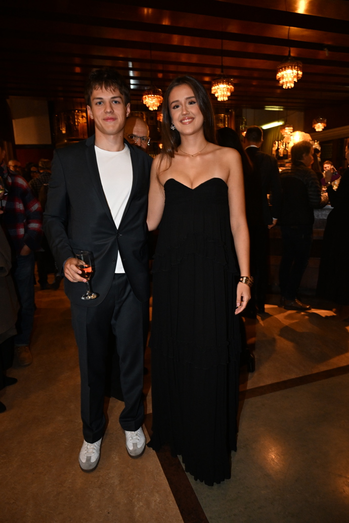 FOTO: Karolína Jirásková s partnerem Kristianem na premiéře filmu Franz. – stránka 11