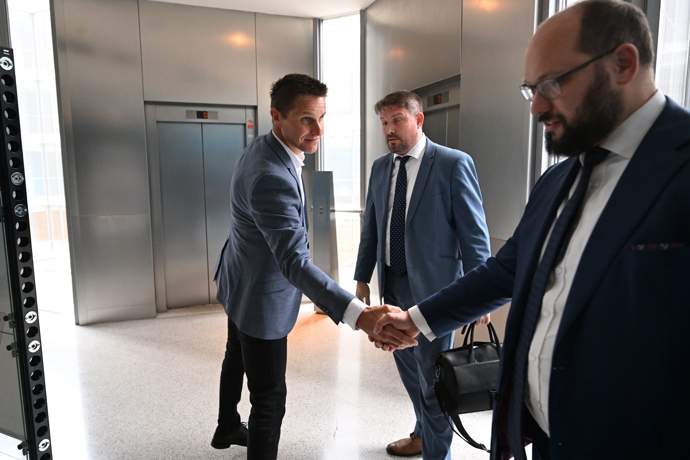 FOTO: Soudní spor Jaromíra Soukupa a Miroslava Dopity. – stránka 2