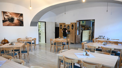 FOTO: Interiér restaurace U Jelena.