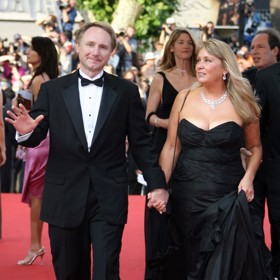 Soukromý život Dana Browna je stejně barvitý jako osudy jeho hrdinů. Částečně se o to postarala jeho bývalá žena Blythe.