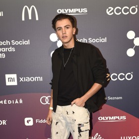 Luboš Kulíšek, známý také pod jménem  Luboš Je Celkem Fajn.