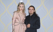 Paris oznámila rozchod se snoubencem, bratra Prince naopak čeká svatba. 