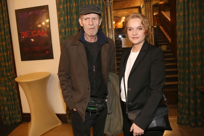 FOTO: Jiří Schmitzer s dcerou Kristýnou. – stránka 1