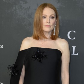 O Julianne Moore toho Hugh příliš nenapovídal, nicméně ho podle jeho slov nenávidí. Herečka k tomu má zřejmě dobrý důvod.
