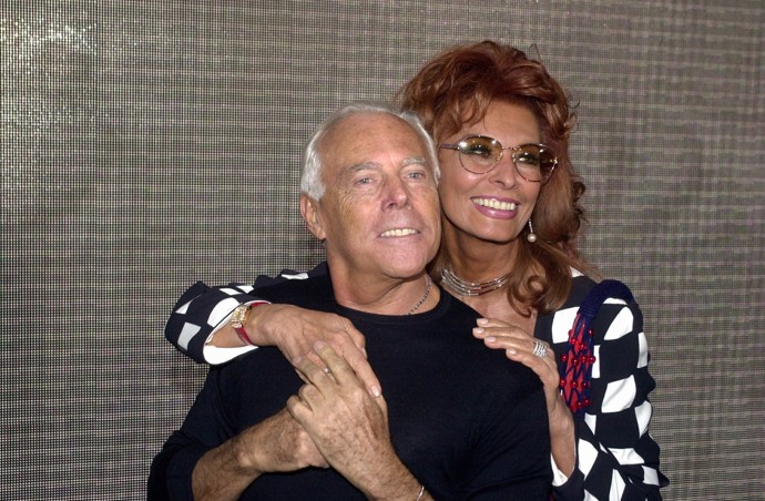 FOTO: Armani měl údajně vztah s muži i se ženami. – stránka 4
