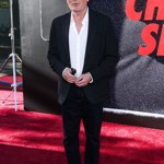 Herec Charlie Sheen přišel o panictví ve druhém ročníku střední školy, kdy si tátovou kreditkou zaplatil prostitutku.