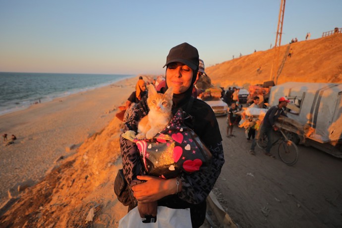 FOTO: Z města Gaza se evakuovalo tisíce lidí. – stránka 1