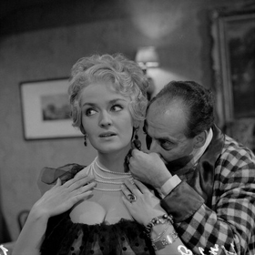 Účinkovala například v seriálu Hříšní lidé města pražského, který můžete sledovat na iVysílání, nebo ve filmu Vítr v kapse.