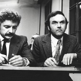 Nerozlučná dvojka? Smoljakův syn Filip tvrdí opak. Snímek, na kterém je s Janem Svěrákem, pochází z mnoha generacemi oblíbeného filmu Marečku, podejte mi pero.