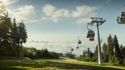 FOTO: Kabinová lanovka jezdí po celý rok.