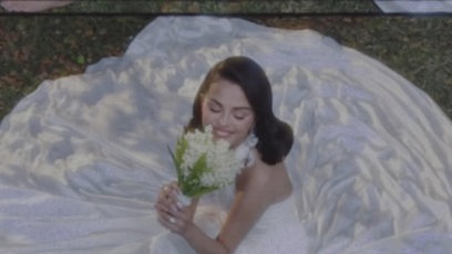 FOTO: Selena Gomez se vdala.