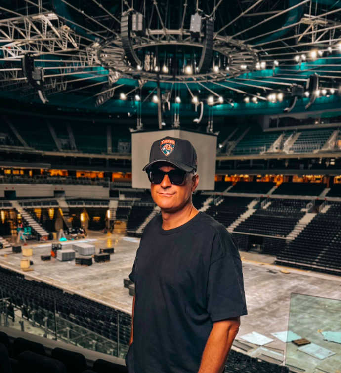 FOTO: DJ Wich oznámil, že Ektor bude chybět na jeho největší show v O2 aréně. – stránka 3
