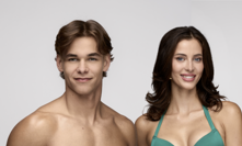 Kolosální skandál před začátkem Love Islandu. Dva účastníci spolu měli bydlet, teď budou hrát, že se neznají