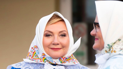 FOTO: Alena Schillerová oblékla kroj.